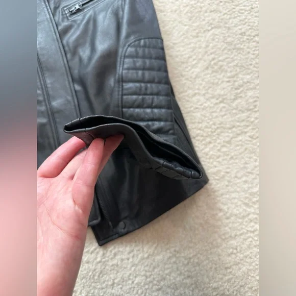 NWT - Vince Black Quilted Leather Jacket - Picture 6 of 10